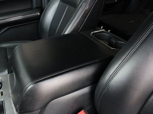 Used 2021 Ford Expedition XLT image 19