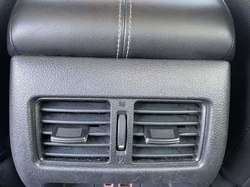 Used 2023 Nissan Altima 2.5 SL AWD/4WD image 15