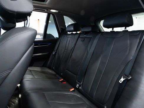 Used 2016 BMW X5 xDrive40e image 21