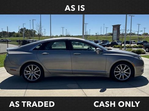 Used 2016 Lincoln MKZ w/ Equipment Group 300A Reserve image 9