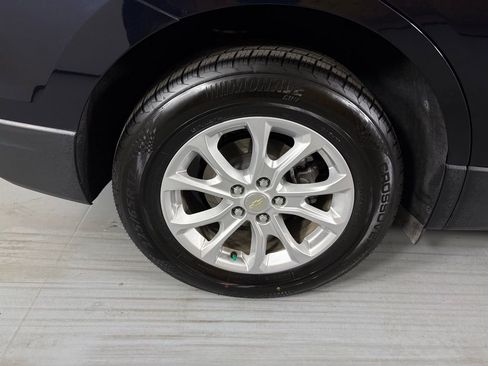 Used 2020 Chevrolet Equinox LS image 11