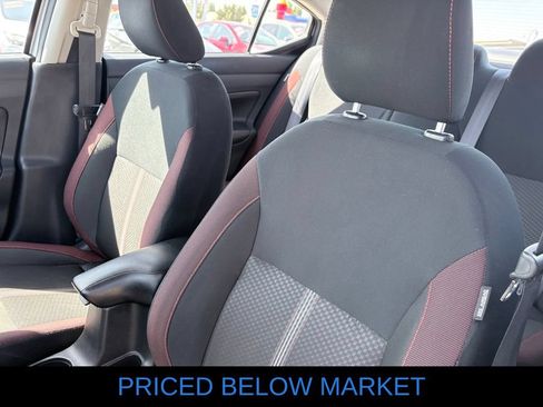 Used 2024 Nissan Versa SR FWD image 11