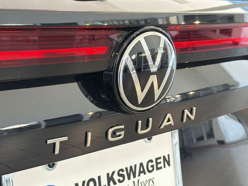 New 2026 Volkswagen Tiguan S FWD image 33