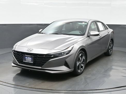 Certified 2023 Hyundai Elantra SEL w/ Convenience Package FWD image 1