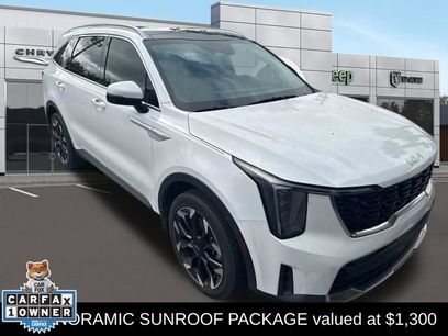 Used 2024 Kia Sorento EX w/ Panoramic Sunroof Package