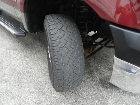 Used 2006 Ford F250 XLT AWD/4WD image 23