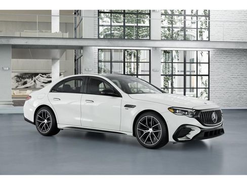 New 2026 Mercedes-Benz E 53 AMG e 4MATIC Sedan image 12