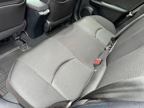 Certified 2022 Toyota Prius LE FWD image 15