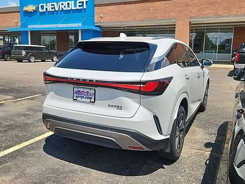 Used 2023 Lexus RX 350 Premium w/ Accessory Package AWD/4WD image 4