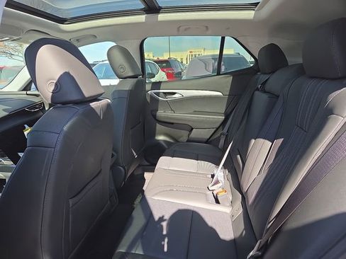 New 2026 Buick Envision Avenir image 8