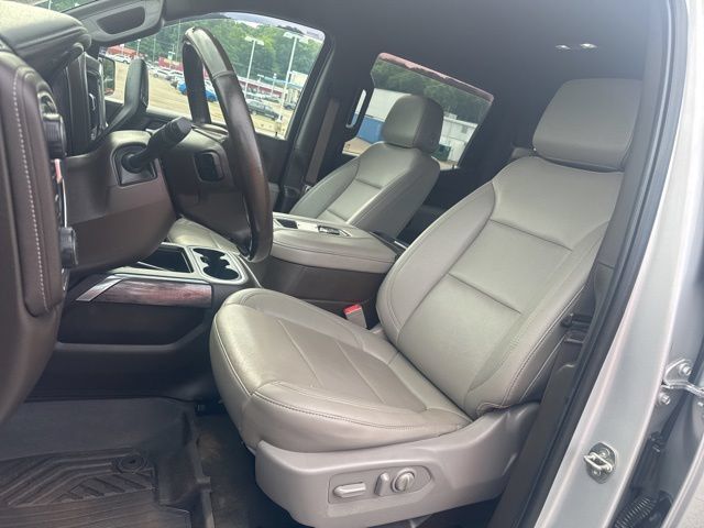 Used 2021 Chevrolet Silverado 1500 LTZ AWD/4WD image 17