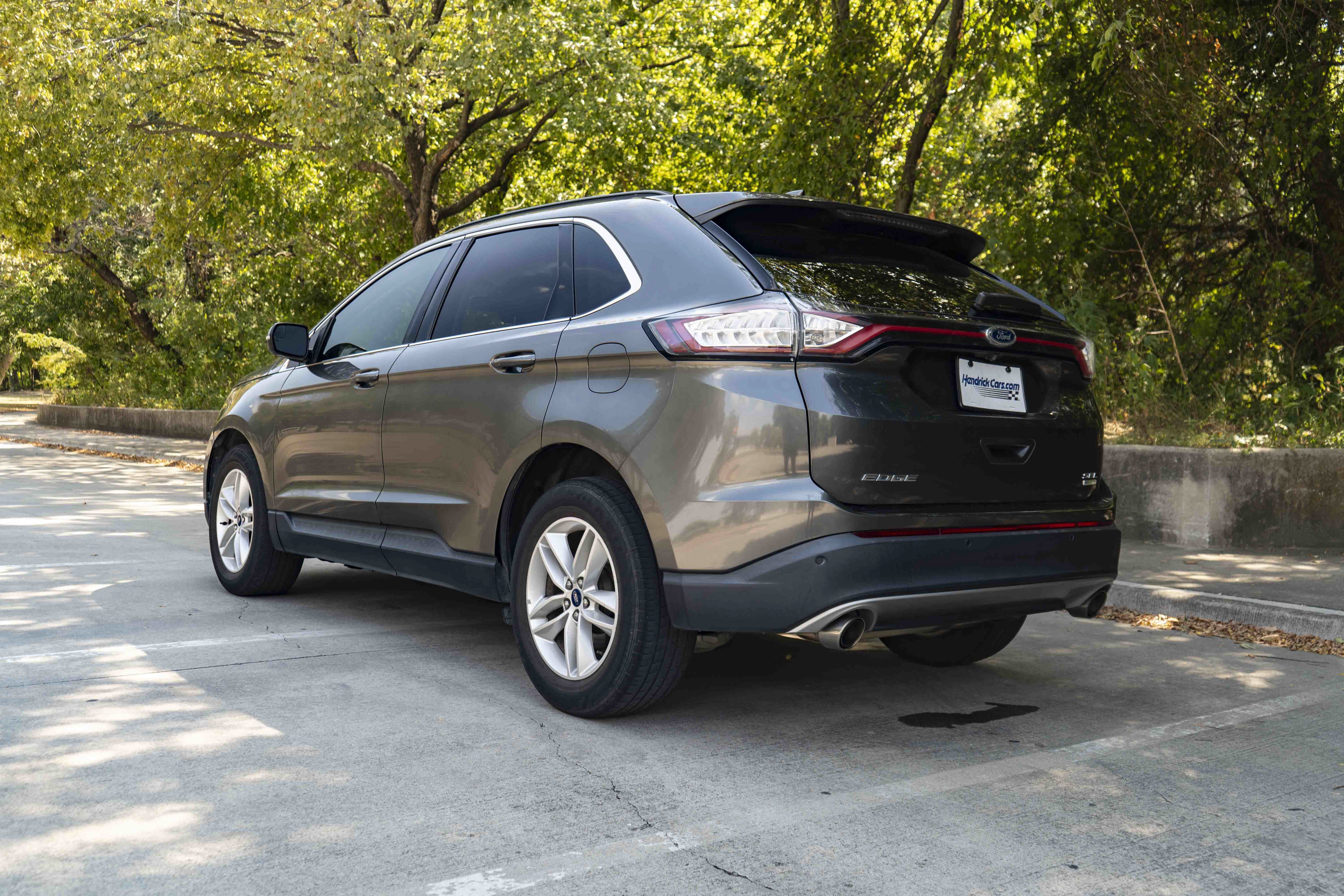 Used 2018 Ford Edge SEL FWD image 7