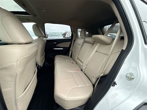 Used 2015 Honda CR-V Touring image 19