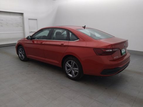 Used 2023 Volkswagen Jetta SE w/ Panoramic Sunroof Package FWD image 3