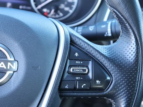 Used 2023 Nissan Maxima SV w/ Floor Mat Group image 31