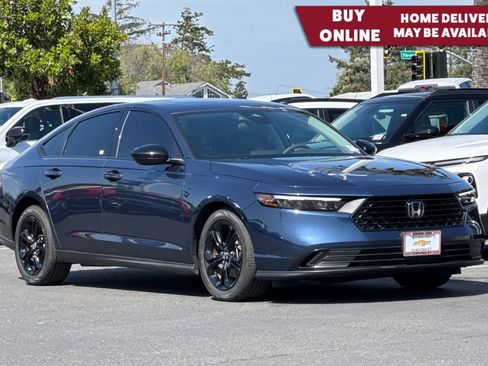 Used 2025 Honda Accord SE image 1