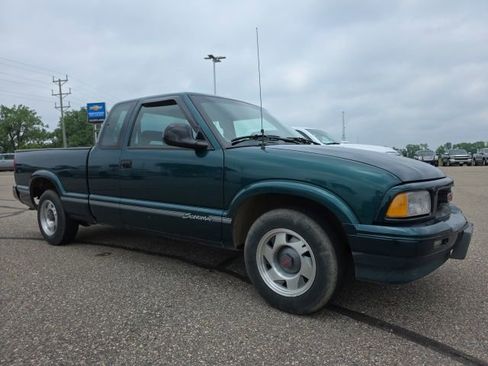 Used 1997 GMC Sonoma SLS RWD image 2