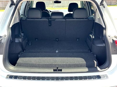 Used 2024 Volkswagen Tiguan Wolfsburg Edition FWD image 11
