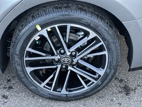 New 2026 Toyota Camry XLE w/ Premium Package image 11