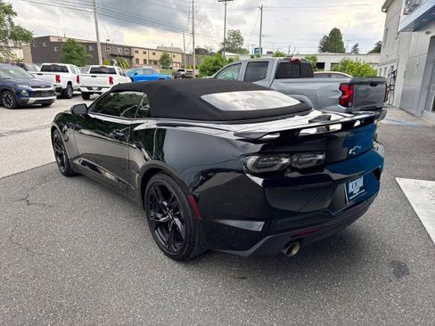 Used 2023 Chevrolet Camaro LT w/ Technology Package image 5