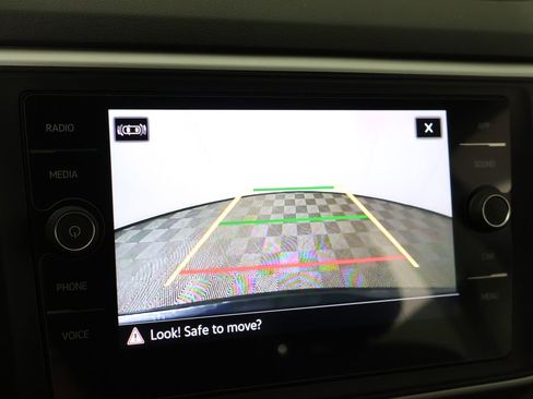 Used 2021 Volkswagen Atlas SE image 49