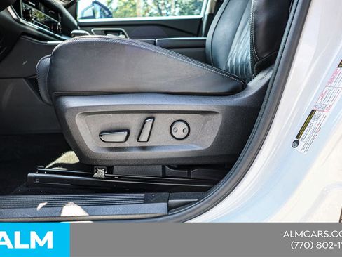 Used 2024 Nissan Rogue Platinum w/ Platinum Premium Package FWD image 20