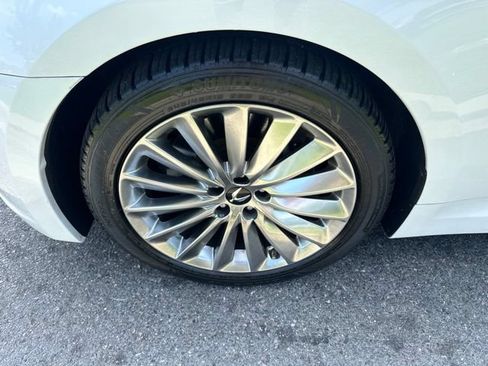 Used 2014 Hyundai Equus Signature RWD image 28