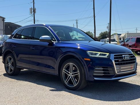 Used 2020 Audi SQ5 Premium w/ Convenience Package AWD/4WD image 9