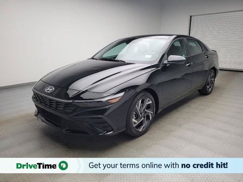 Used 2025 Hyundai Elantra Sport FWD image 1