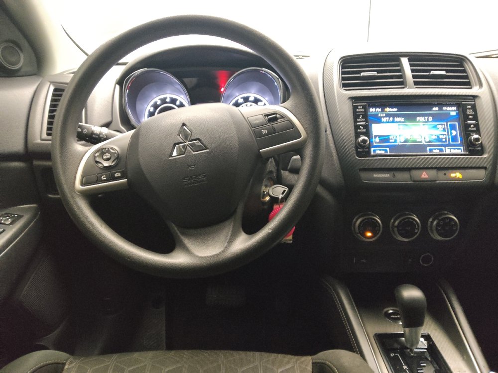 Used 2025 Mitsubishi Outlander Sport AWD image 22