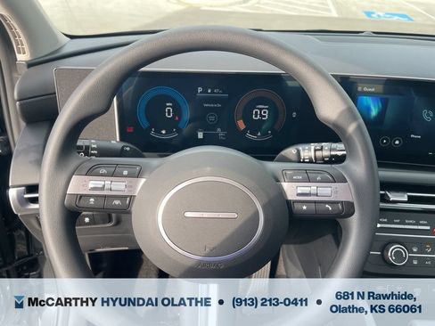 Used 2026 Hyundai Tucson SE FWD image 6