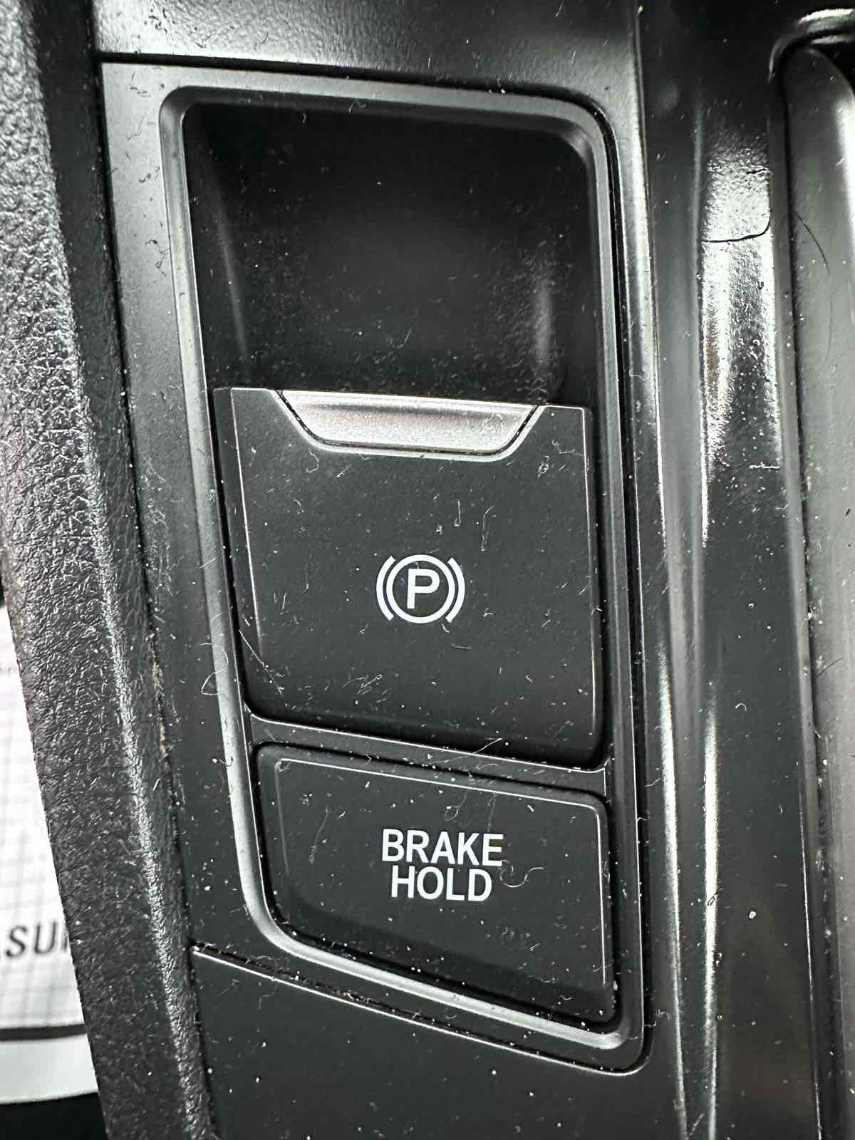Used 2020 Honda CR-V LX image 14