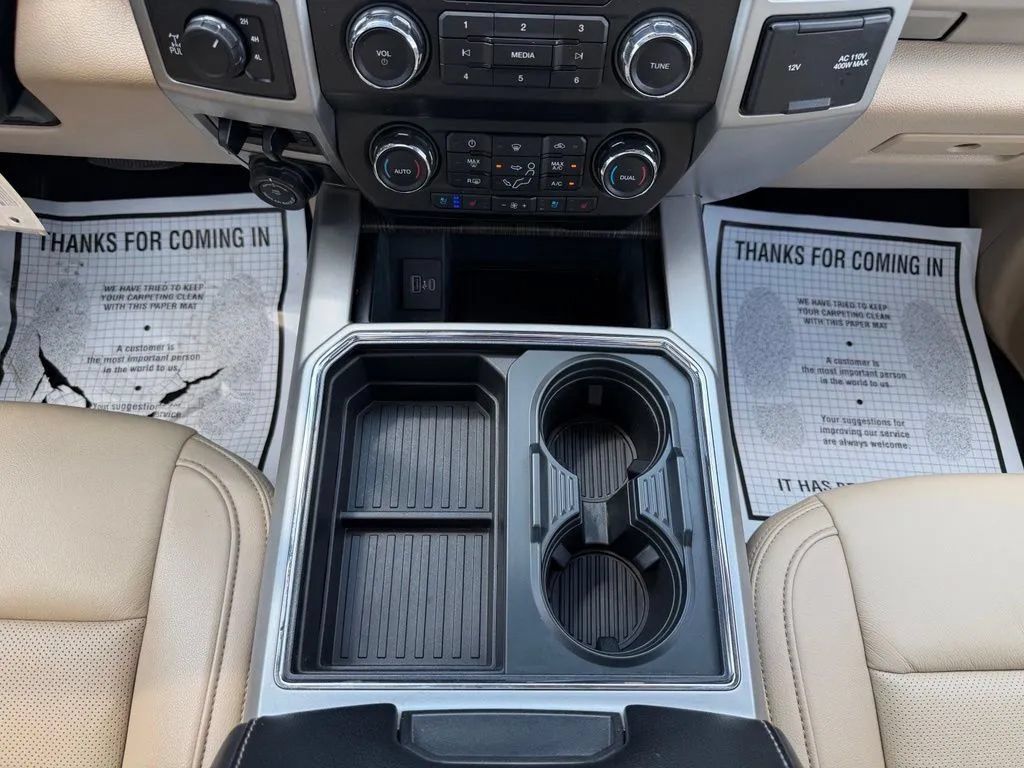 Used 2021 Ford F250 Lariat w/ Chrome Package AWD/4WD image 27