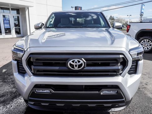 Used 2024 Toyota Tacoma SR5 image 2