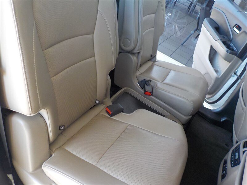 Used 2016 Honda Pilot Elite image 34
