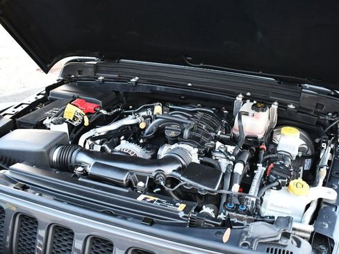 Used 2022 Jeep Wrangler Rubicon w/ Steel Bumper Group image 63