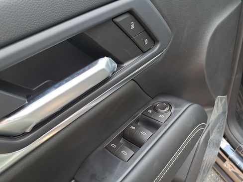 New 2026 GMC Terrain Elevation FWD image 12