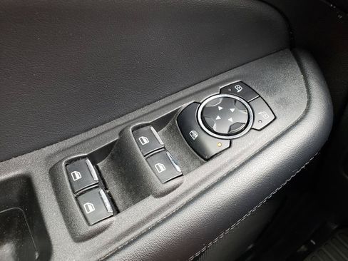 Used 2023 Ford Edge SEL AWD/4WD image 19