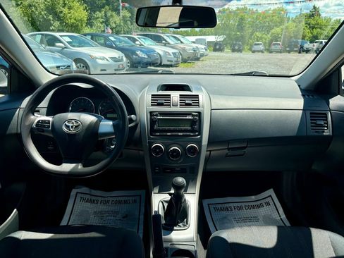 Used 2012 Toyota Corolla S FWD image 23