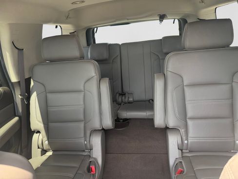 Certified 2019 GMC Yukon Denali w/ Denali Ultimate Package AWD/4WD image 20