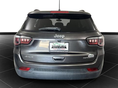 Used 2018 Jeep Compass Sport w/ Cold Weather Group AWD/4WD image 4