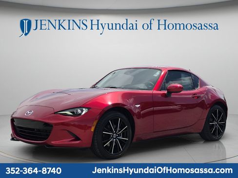 Used 2025 MAZDA MX-5 Miata RF Grand Touring w/ Weather Package RWD image 10