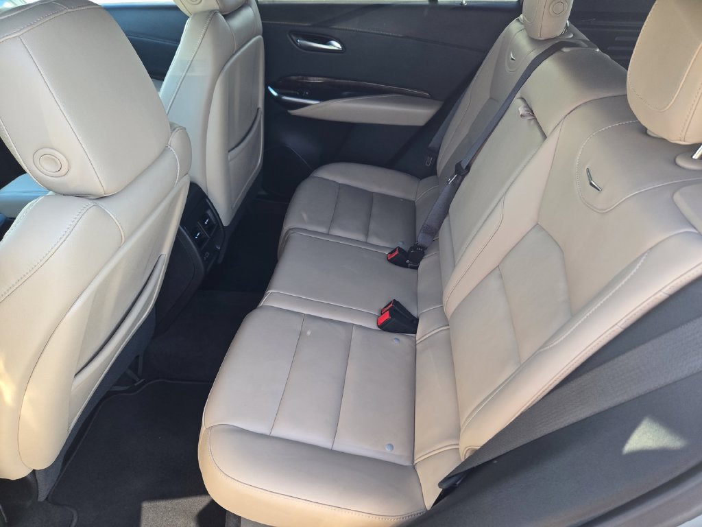 Certified 2025 Cadillac XT4 Premium Luxury FWD image 10