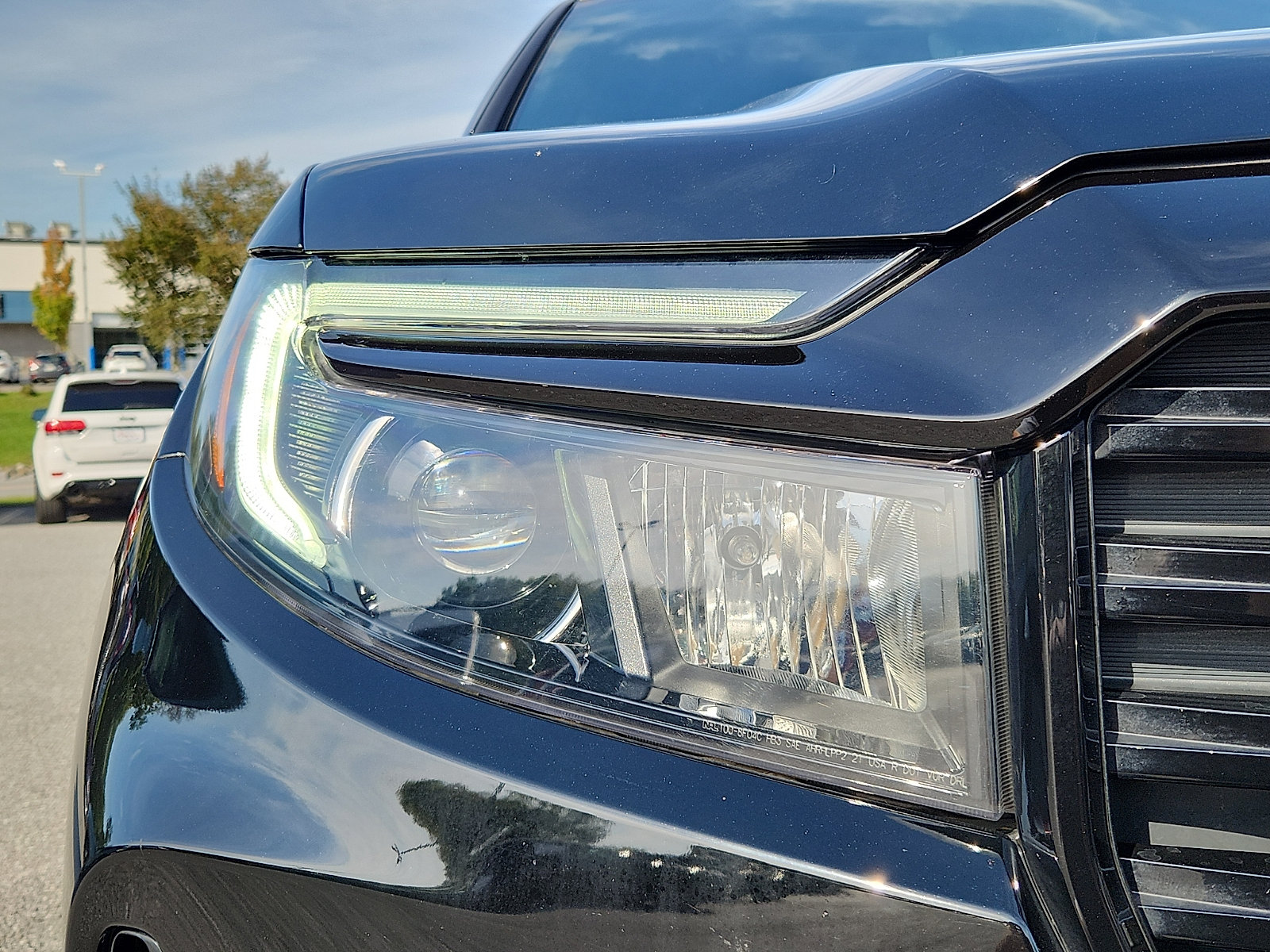 Used 2024 Honda Passport Black Edition image 9