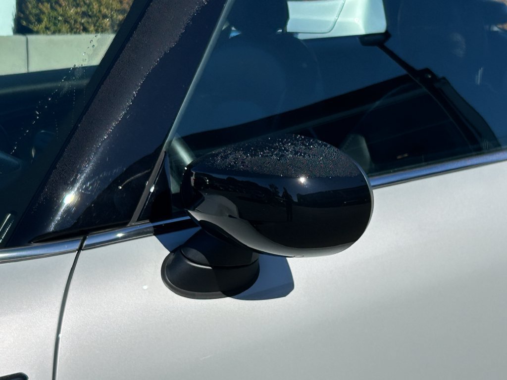 Used 2023 MINI Cooper SE FWD image 10
