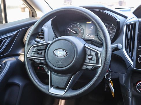 Used 2022 Subaru Crosstrek 2.0i AWD/4WD image 15