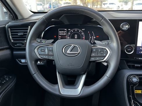 Used 2023 Lexus NX 250 250 Premium image 33