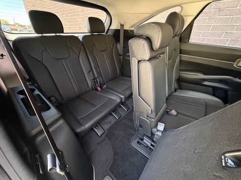 Used 2022 Kia Sorento S AWD/4WD image 24