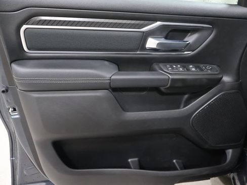 New 2026 RAM 1500 4x4 Crew Cab image 9