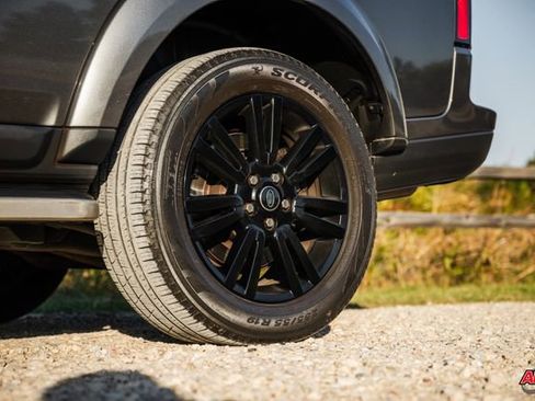 Used 2015 Land Rover LR4 HSE image 55